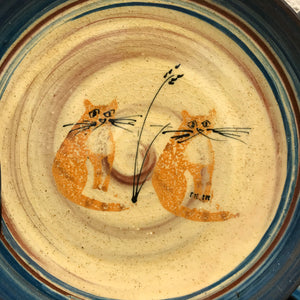 Cream and Dark Blue Pottery Cat Plate